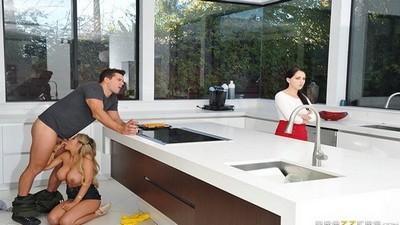 Молоденькие